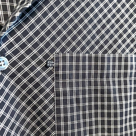 DKNY Short Sleeve Checkered Button Down Shirt | Black/White Small - Picture 2 of 5